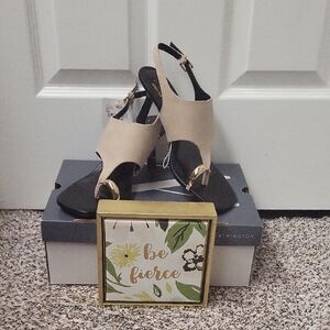 Worthington Black and Cream Sandals